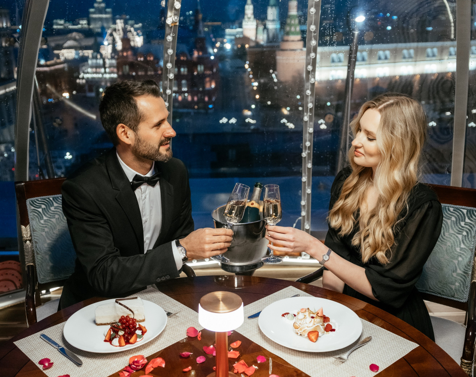 Your perfect rooftop date at the O2 Lounge - News from The Carlton, Moscow